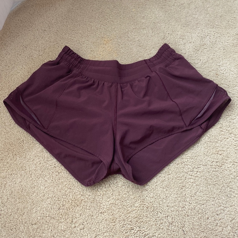 Lululemon Hotty Hot’s 2.5”